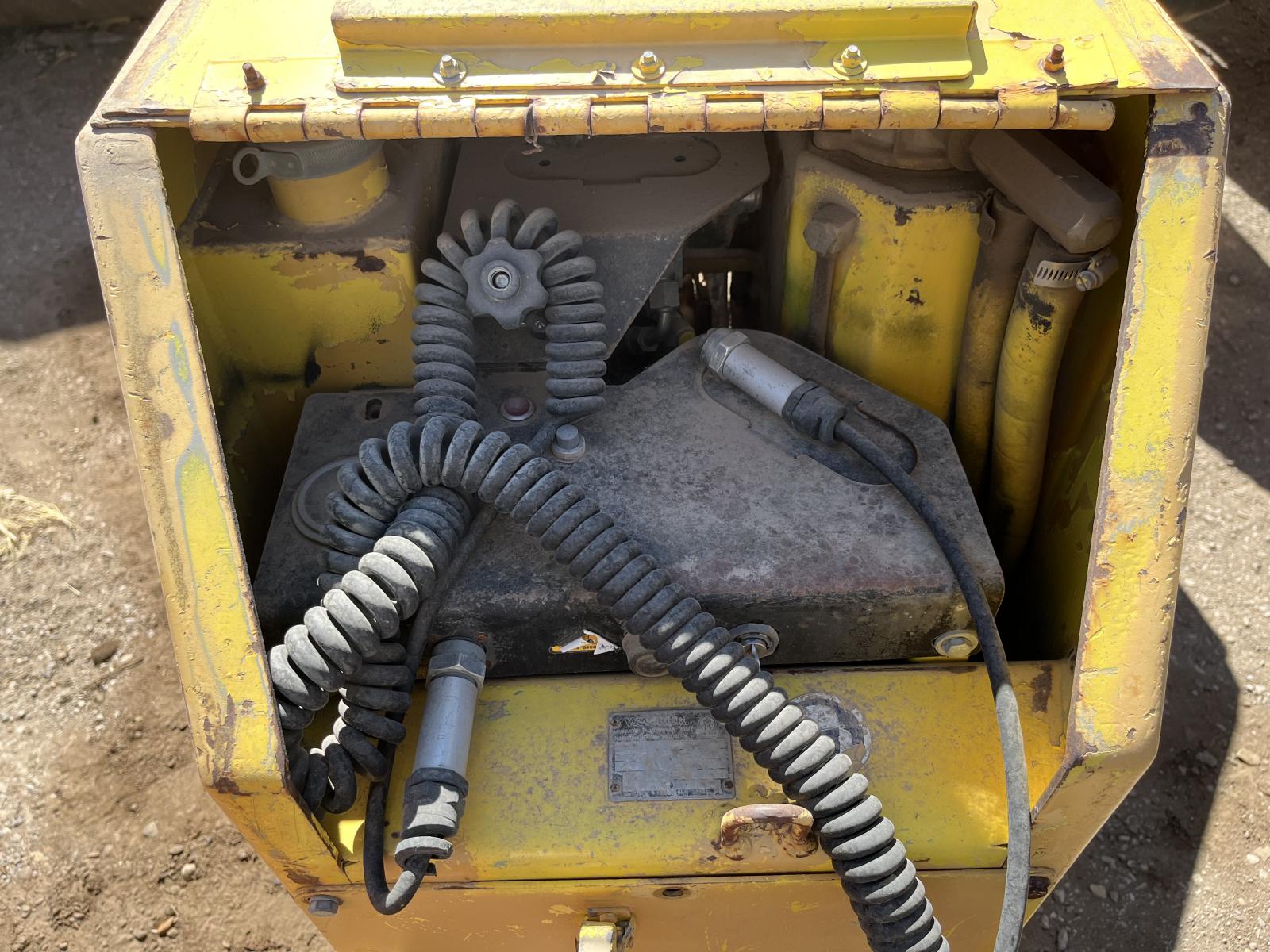 ./imagenes/INVOICE/2019/13889/WACKER RT820 (3).JPG